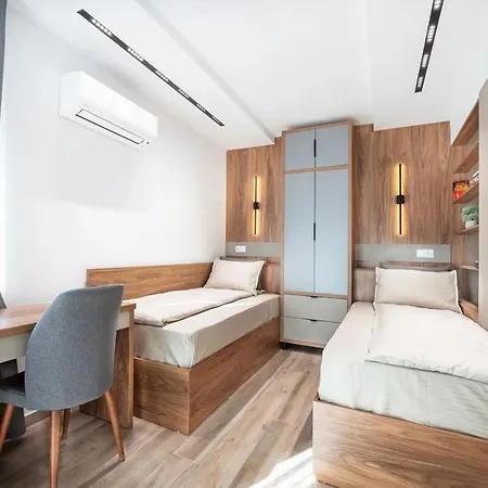 сенатор Self Check-in Lejlighedshotel 3*