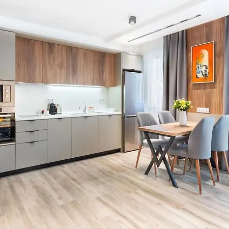 сенатор Self Check-in Lägenhetshotell Plovdiv