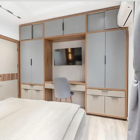 Lägenhetshotell сенатор Self Check-in